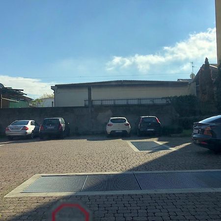 Bergamo Easy Airport Private Parking Apartment Exterior photo