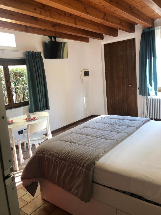 Bergamo Easy Airport Private Parking Apartment Exterior photo