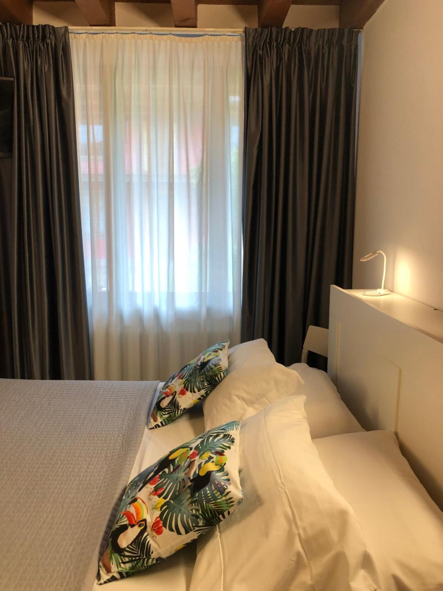 Bergamo Easy Airport Private Parking Apartment Exterior photo