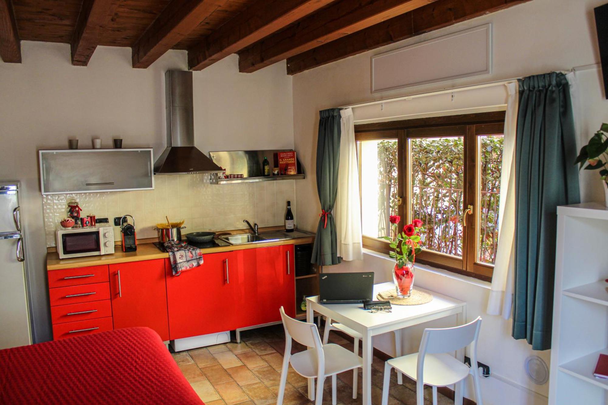 Bergamo Easy Airport Private Parking Apartment Exterior photo